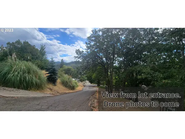 0 NE CASPER ST, Roseburg, OR 97470