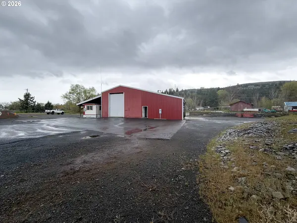 355 PATTERSON BRIDGE RD, John Day, OR 97845