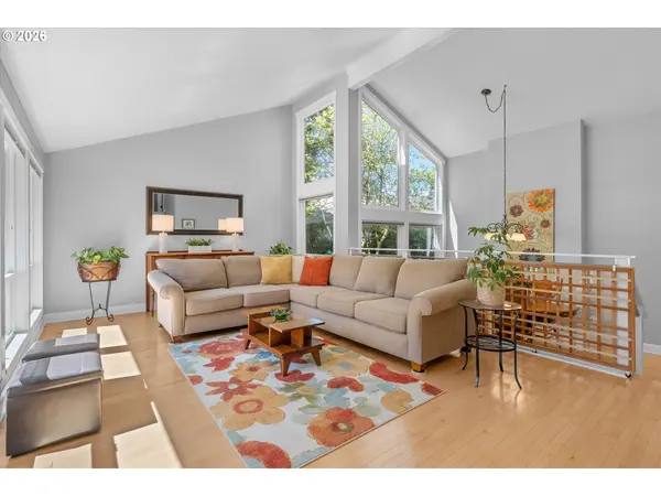 10105 SW COQUILLE DR, Tualatin, OR 97062