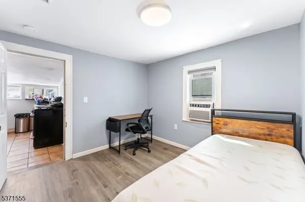 68 Welton St, New Brunswick City, NJ 08901