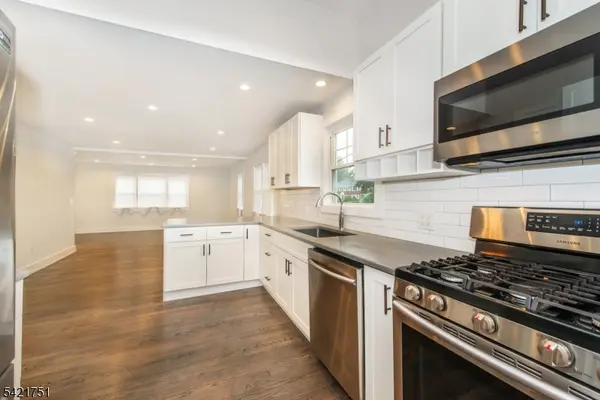 266 Elmwood Ave, Maplewood Twp., NJ 07040