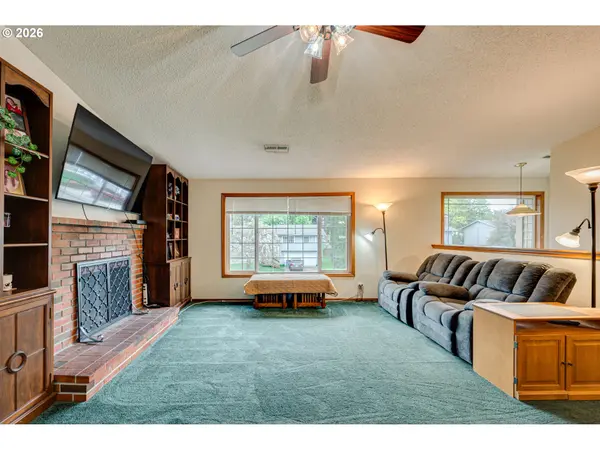 716 NE 151ST AVE, Vancouver, WA 98684