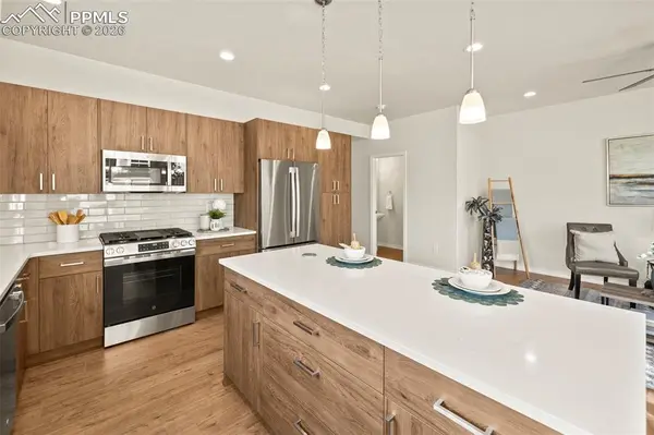 1217 Custer AVE, Colorado Springs, CO 80903