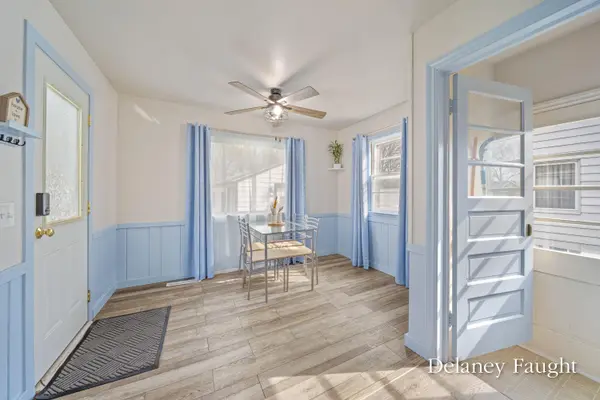 45 32nd ST SE, City Of Wyoming, MI 49548