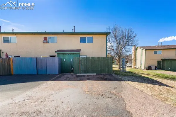 2429 Cherokee Park PL, Colorado Springs, CO 80915