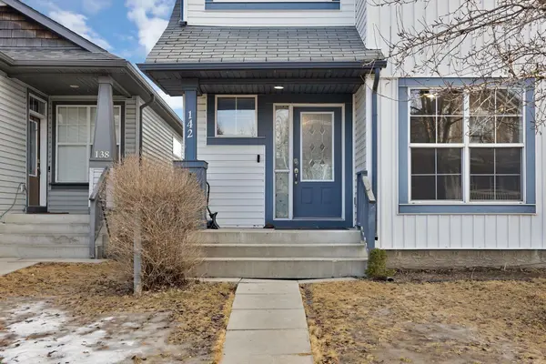 142 Auburn Bay HTS SE, Calgary, AB T3M 0A7