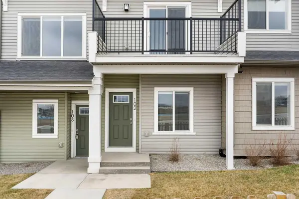 24 Rivercrest Drive #102, Cochrane, AB T4C 2C5