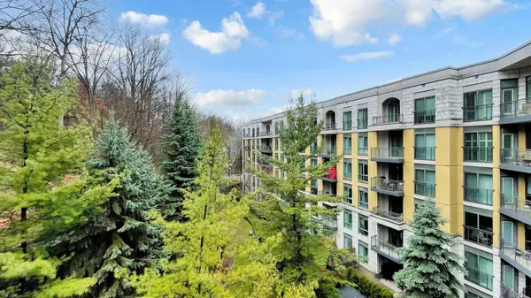 11 William Carson CRES #603, Toronto C12, ON M2P 2G1