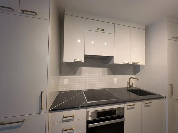 634 Church ST #1511, Toronto C08, ON M4Y 2G3