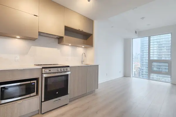 100 Queen ST E #2603, Toronto C08, ON M5C 0B5