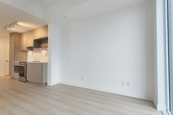 100 Queen ST E #2603, Toronto C08, ON M5C 0B5