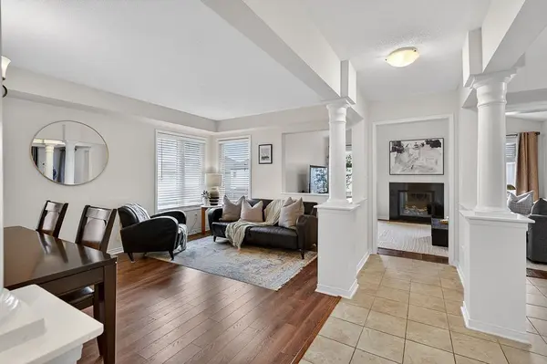 787 McCue DR, Oshawa, ON L1K 0R1