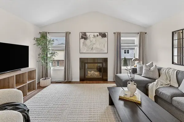 787 McCue DR, Oshawa, ON L1K 0R1