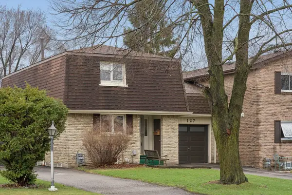 127 Rands RD, Ajax, ON L1S 3H8