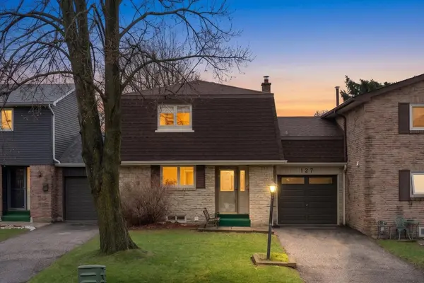 127 Rands RD, Ajax, ON L1S 3H8