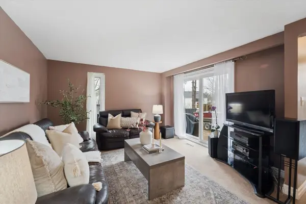 127 Rands RD, Ajax, ON L1S 3H8