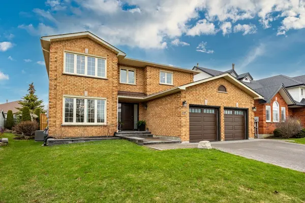 55 Mull CRES, Clarington, ON L1E 2E2