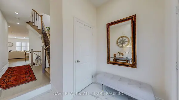 52 Conarty Cres. CRES, Whitby, ON L1P 0L4