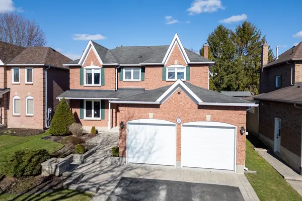 3 Remi CT, Clarington, ON L1B 1J1