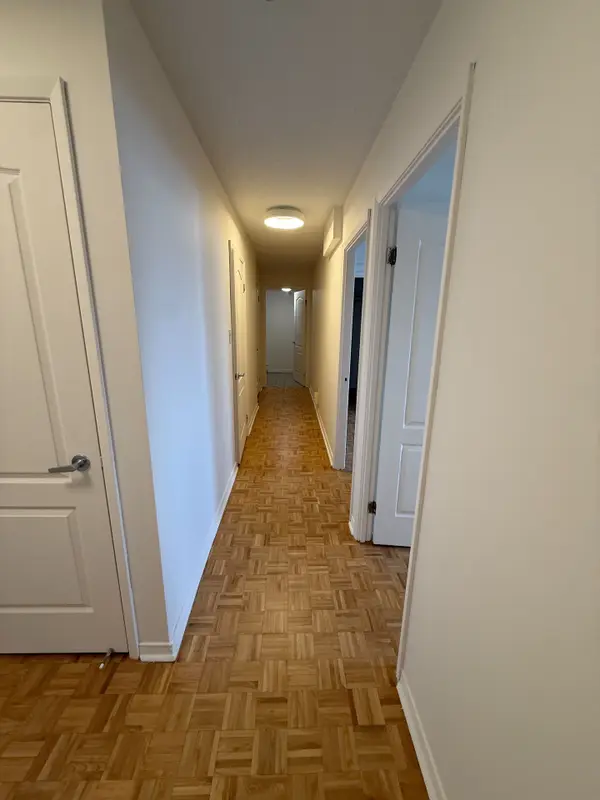 855 Wilson RD N, Oshawa, ON L1G 7W6