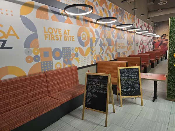 35 William Kitchen RD, Toronto E04, ON M1P 5B7