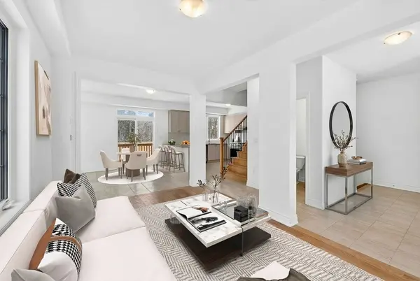 17 Deer Creek CT, Toronto E10, ON M1C 4Z8