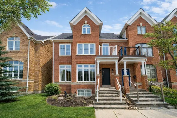 86 Bassett AVE, Richmond Hill, ON L4B 4G1