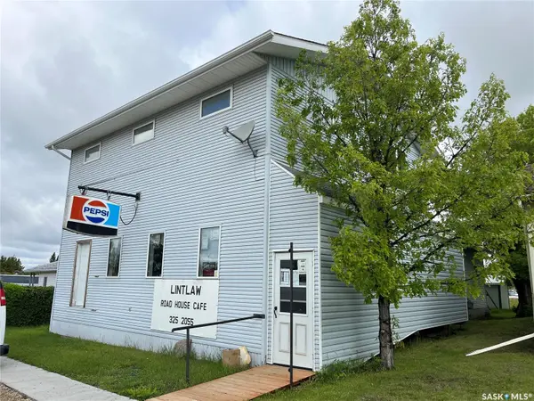108 1st AVENUE W, Lintlaw, SK S0A 2H0