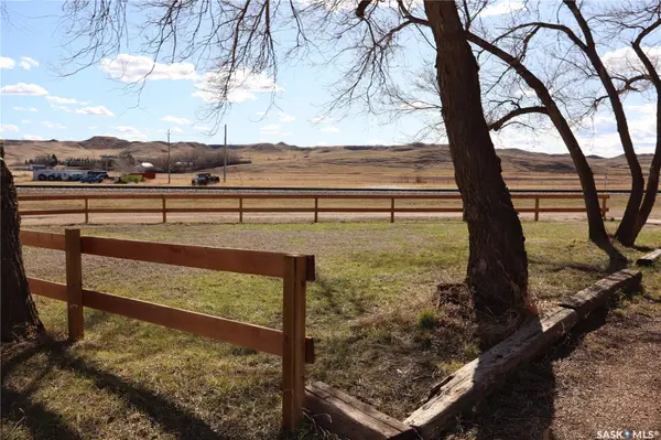 302 Columbus DRIVE, Rockglen, SK S0H 3R0