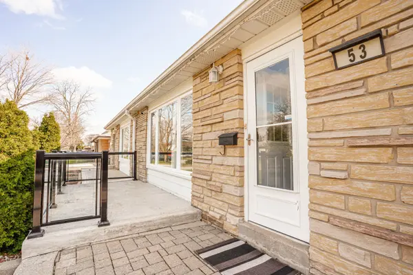 53 Davenport CRES, Brampton, ON L6T 3L5