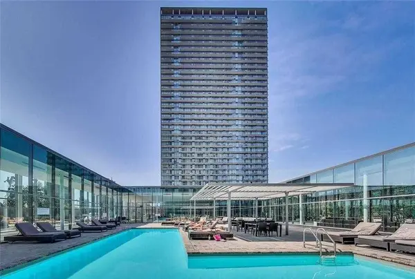 105 The Queensway AVE #1005, Toronto W01, ON M6S 5B3