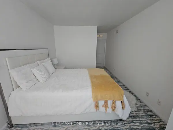 50 Via Rosedale WAY #116, Brampton, ON L6R 3Z7