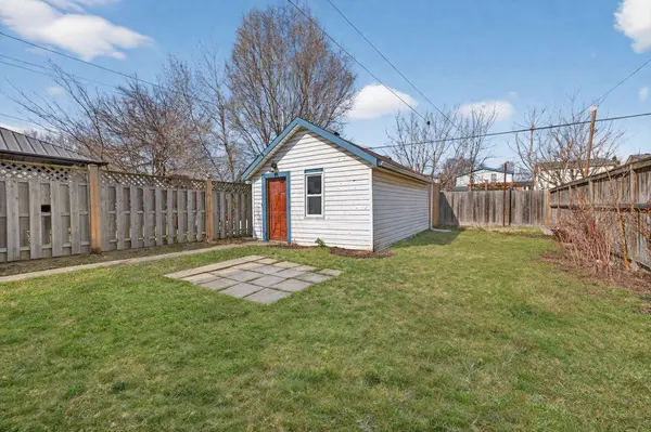 183 Paling AVE, Hamilton, ON L8H 5J6