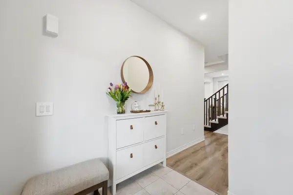 54 Harpin WAY W, Centre Wellington, ON N1M 0H8