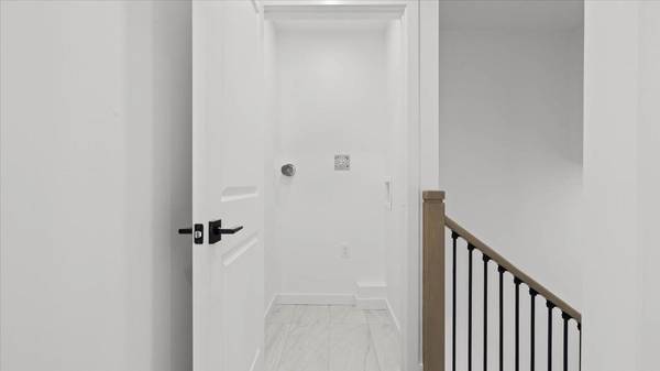 47 Summit CRES, Belleville, ON K8N 0A2