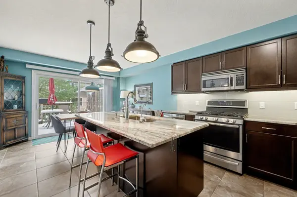 255 Summerfield DR #7, Guelph, ON N1L 0E1