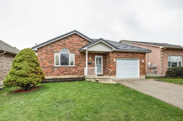 42 Oldewood CRES, St. Thomas, ON N5R 6B2