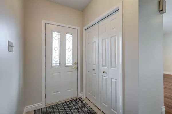 42 Oldewood CRES, St. Thomas, ON N5R 6B2