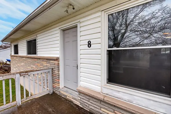 8 West ST N, Kawartha Lakes, ON K0M 1N0