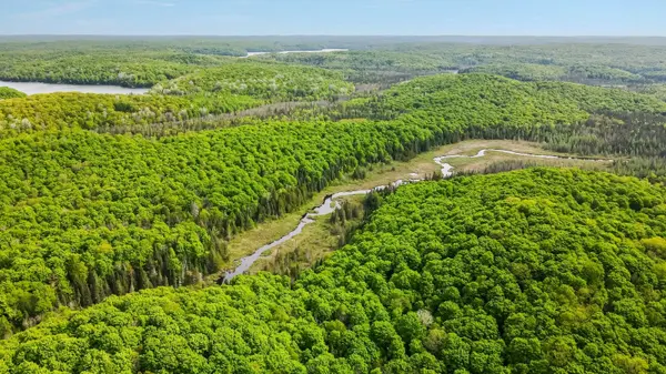 Part 3 Highway 118 N/A, Highlands East, ON K0L 2Y0