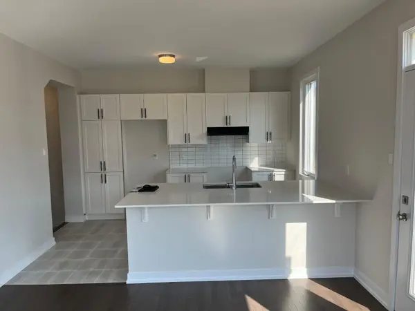 570 Oldenburg DR, Stittsville - Munster - Richmond, ON K0A 2Z0