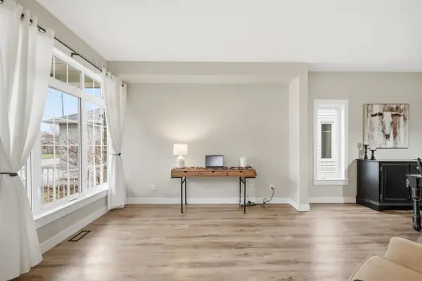 2669 Chamberland ST, Clarence-rockland, ON K4K 0A5