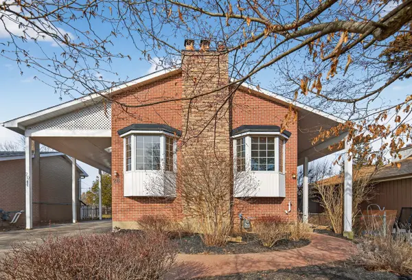 20 Oakridge AVE, Kingston, ON K7L 4S9