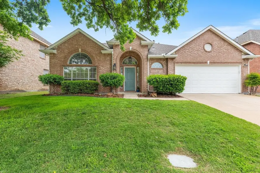 1325 Winnipeg Drive, Lewisville, TX 75077