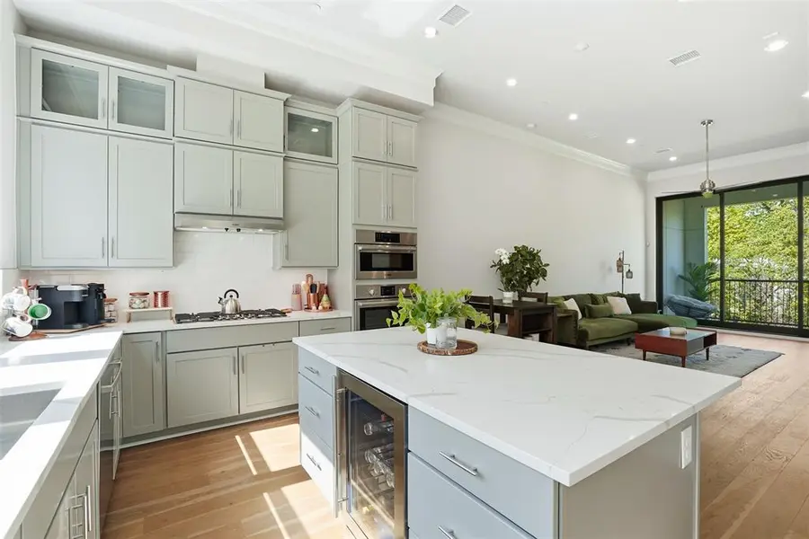 2173 Wenge Lane, Dallas, TX 75219