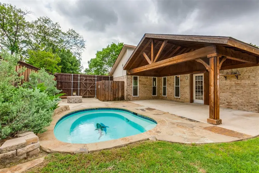 18731 Platte River Way, Dallas, TX 75287