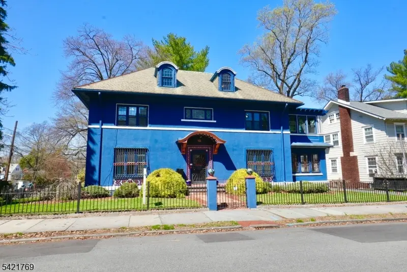 59 Berkeley Ave, Newark City, NJ 07104