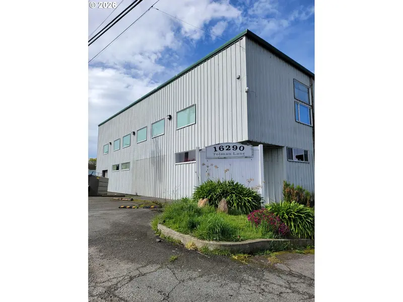 16290 TOLMAN LN, Brookings, OR 97415