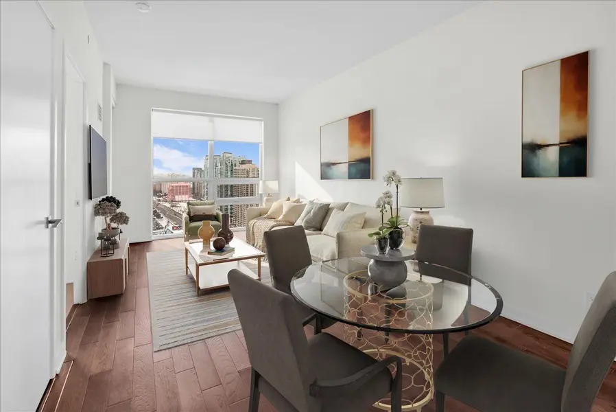 510 Curran PL #2608, Mississauga, ON L5B 0J8