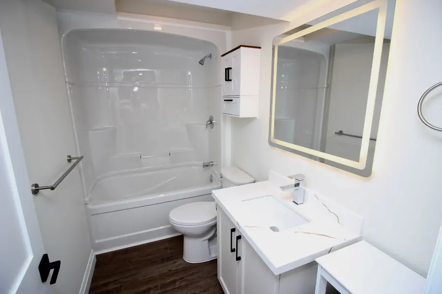 3008 Young AVE #2, Fort Erie, ON L0S 1N0